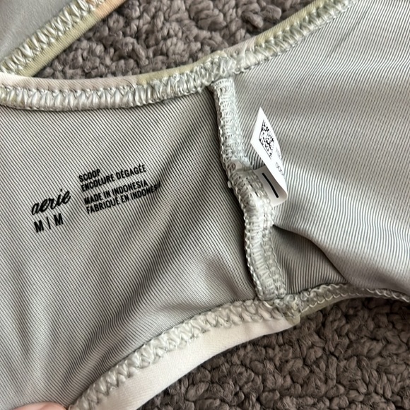 Aerie bikini top size medium - Picture 3 of 3
